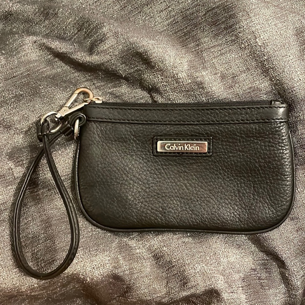 Women’s Calvin Klein Mini Pouch
